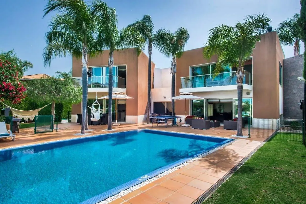 Holiday home Villa Laguna, Golf - Stunning House - Laguna Golf Course Quarteira