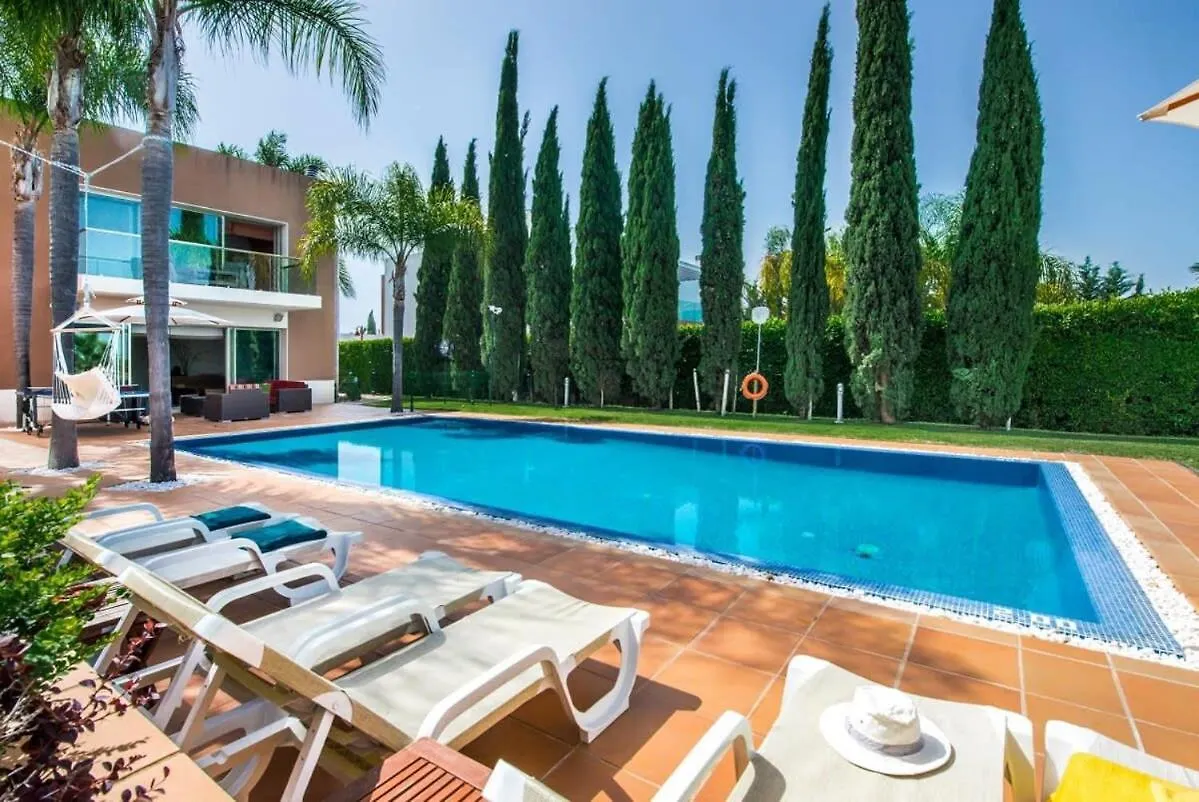 Holiday home Villa Laguna, Golf - Stunning House - Laguna Golf Course Quarteira
