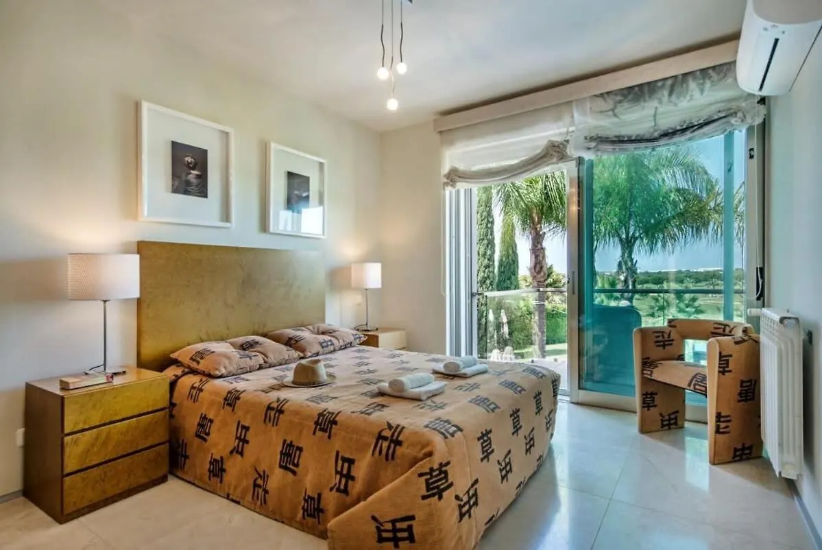 Villa Laguna, Golf - Stunning House - Laguna Golf Course Quarteira