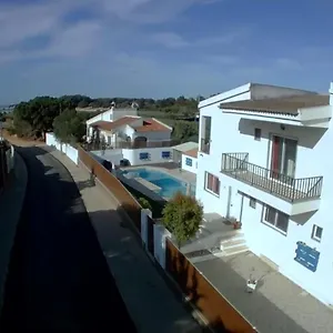 Do Almargem Inn